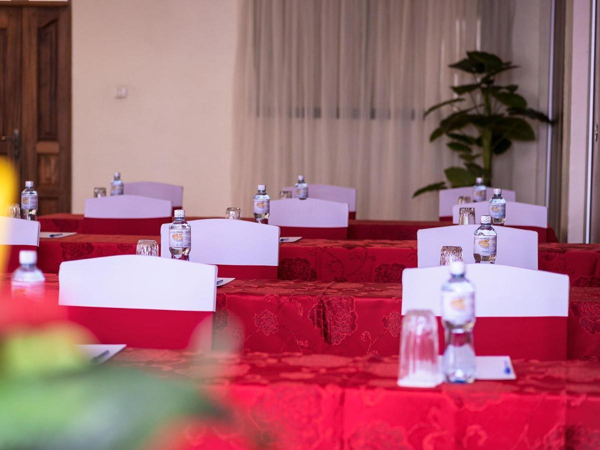 Hotel Central Park & Conference Centre Nairobi Extérieur photo